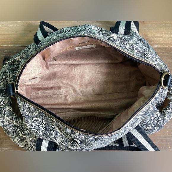 Sakroots Artist Circle Travel Duffle Bag - Picture 6 of 10